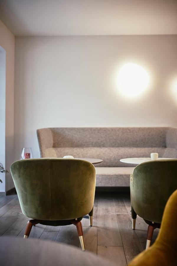 Residenz Velich Hotel Апетлон Екстериор снимка