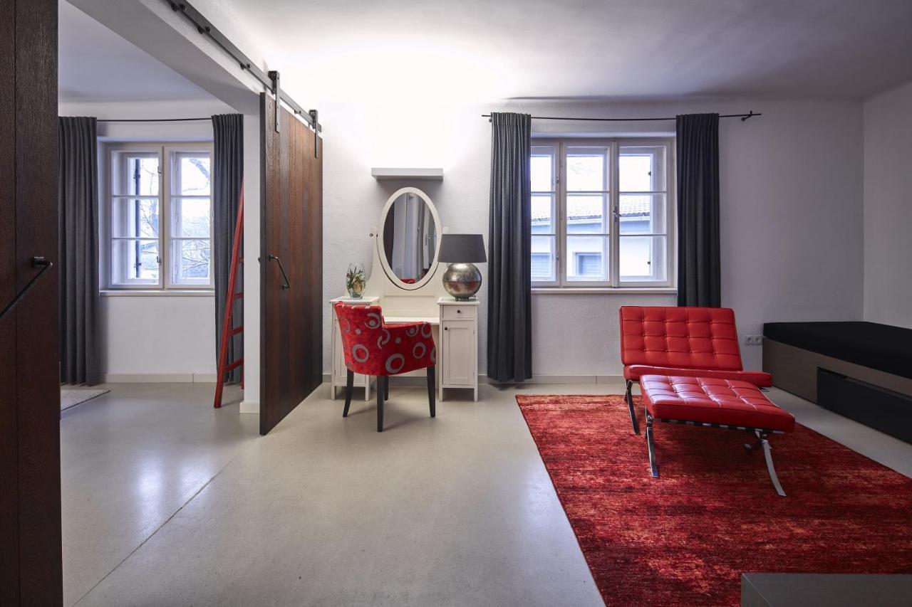 Residenz Velich Hotel Апетлон Екстериор снимка